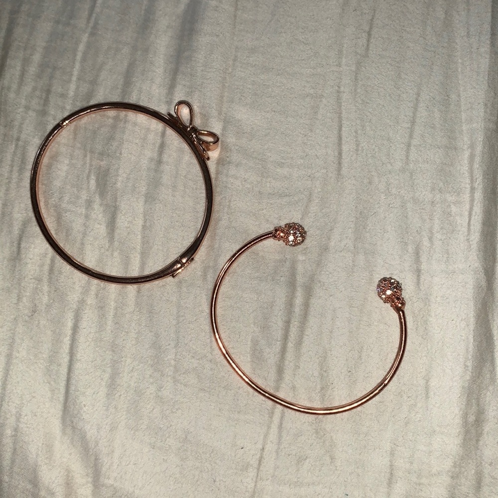 Set of 2 bracelets